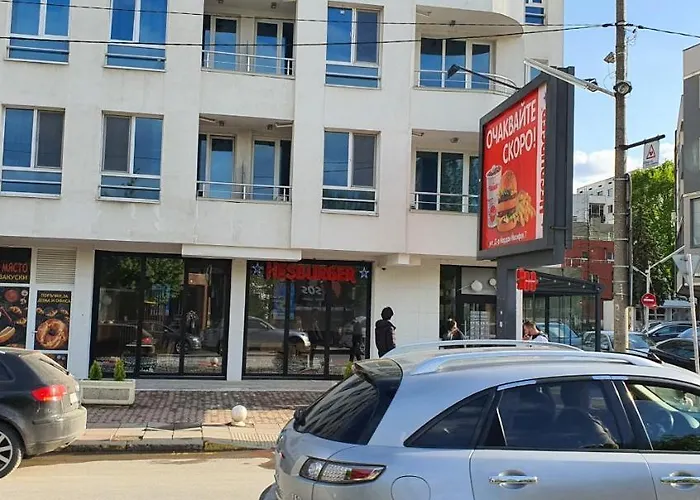 Апартаменты Colonel 958 *